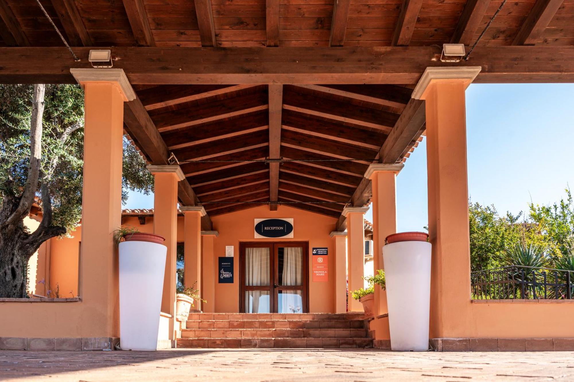Residence Baia Dei Mirti Vignola Mare Dış mekan fotoğraf